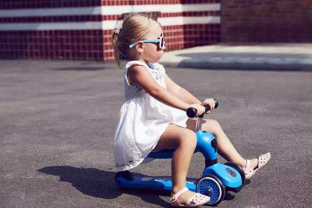 冬天，娃儿不用尿不湿又不尿裤子怎么弄？？？