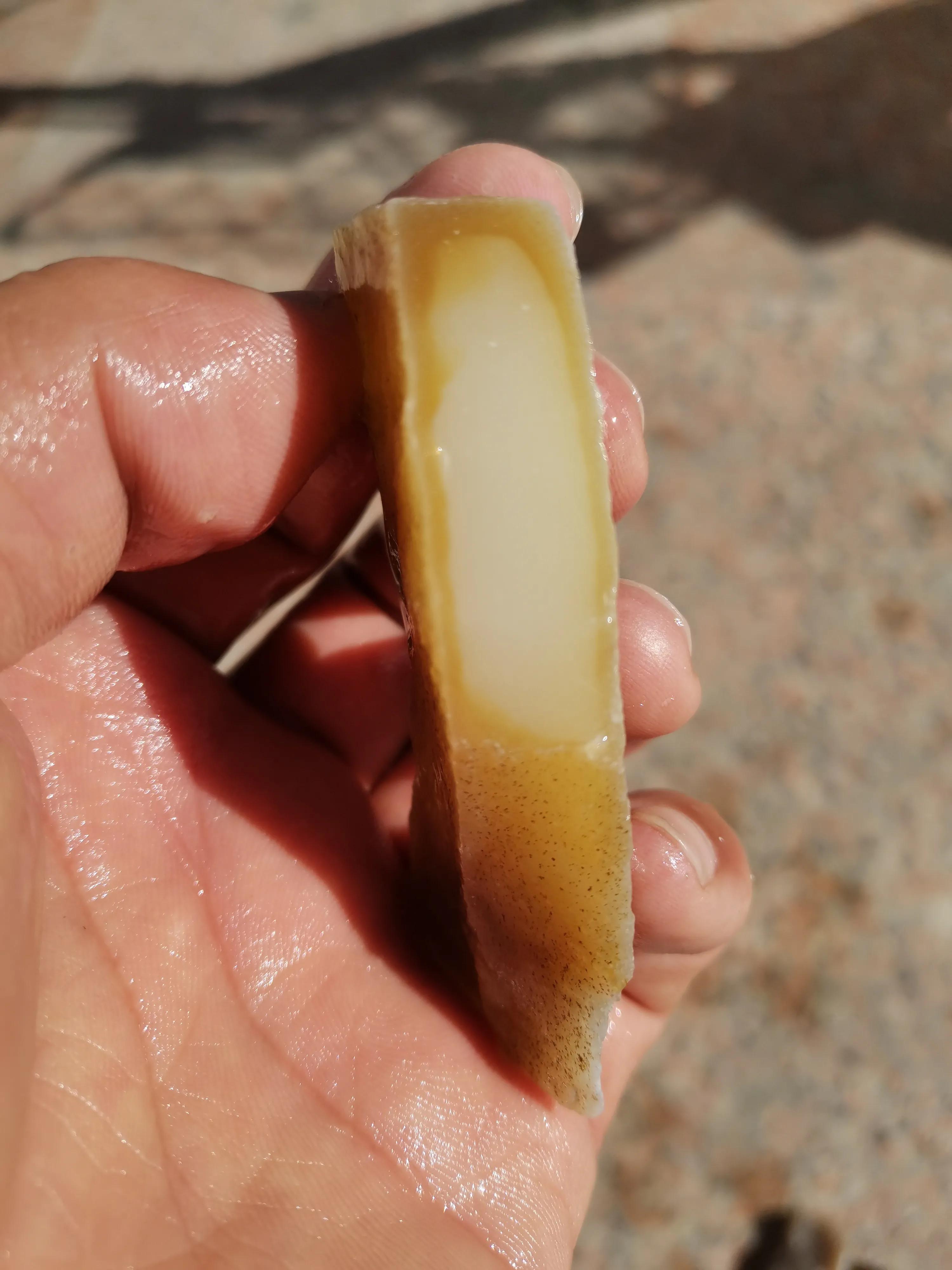 且末有哪些和田玉矿,和田玉且末近矿好吗