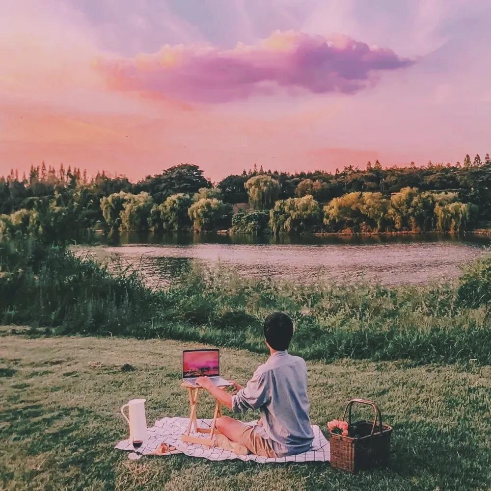 励志心情文案短句干净治愈,下雨的心情文案朋友圈短句