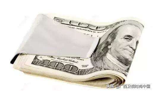 男士怎么选钱包技巧,钱包牌子男士排名