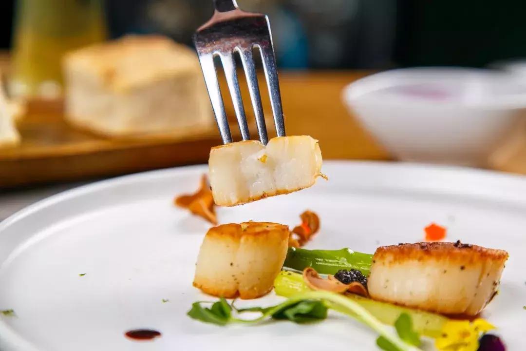 万元抽奖!送戴森卷发棒+TF口红!这家花园西餐厅让我开始嫌弃男友!