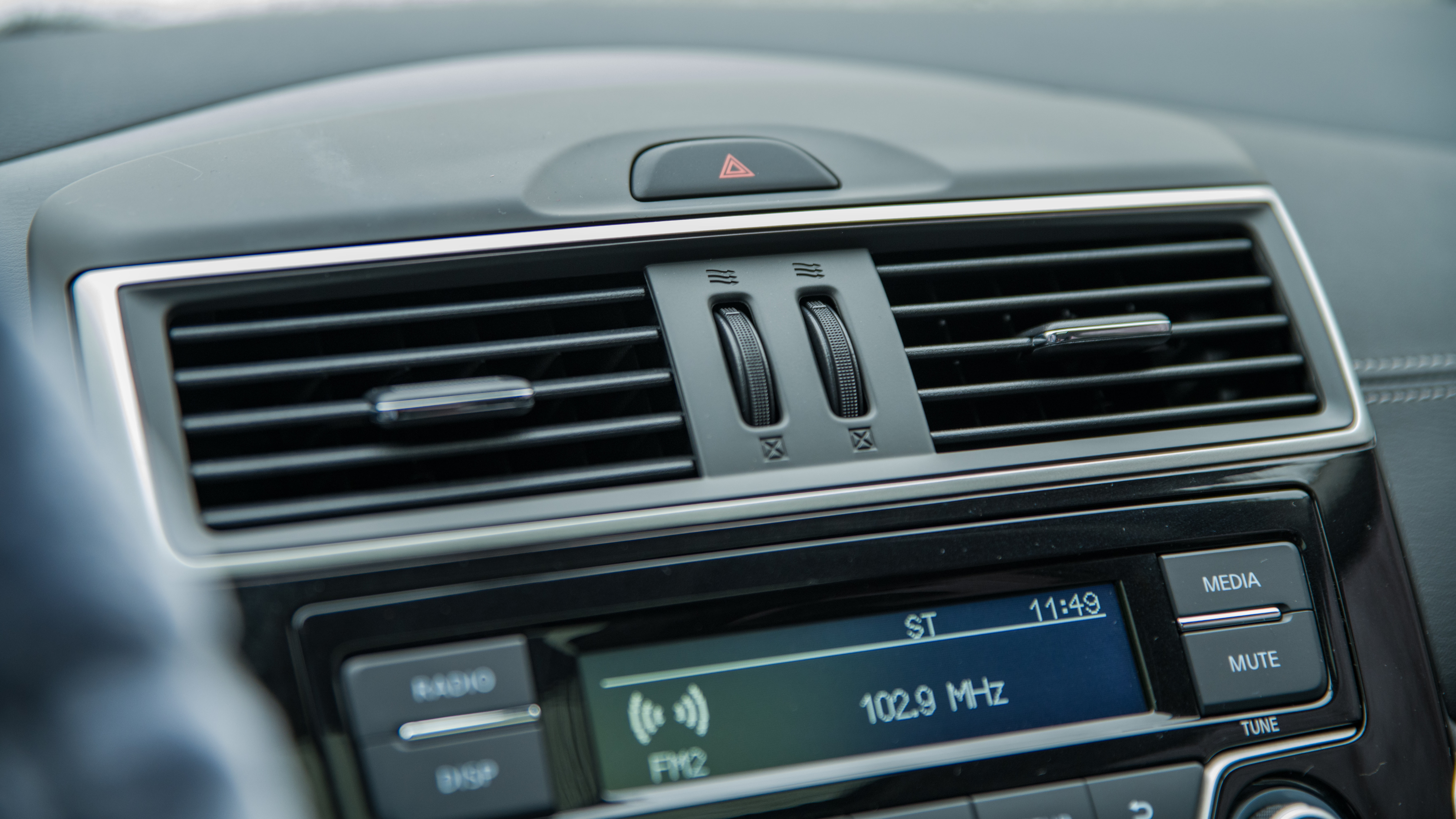 骐达拍的行车风景,骐达下雪天