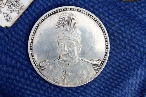 袁世凯在位短短几十天内，为何要举全国之力制造7.5亿枚袁大头