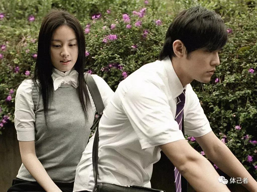 周杰伦华语乐坛当之无愧的老大,周杰伦说自己第二名谁敢说第一