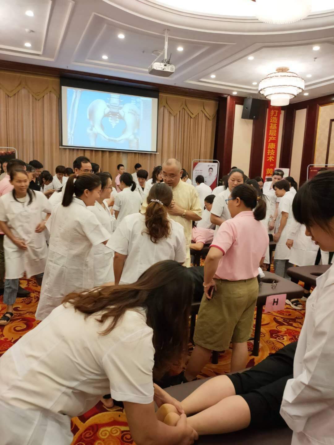 徒手医疗领域再添新成果女性“社交之癌”有望治愈