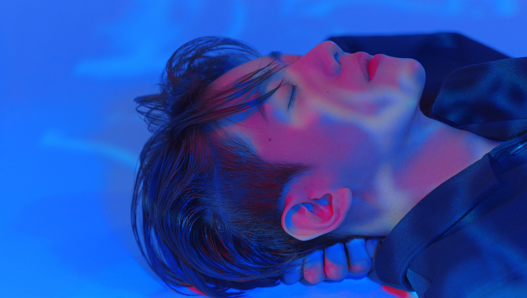 边伯贤生日直播和粉丝约定,边伯贤生日会应援花