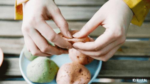 吃了十个青团,吃了4个青团