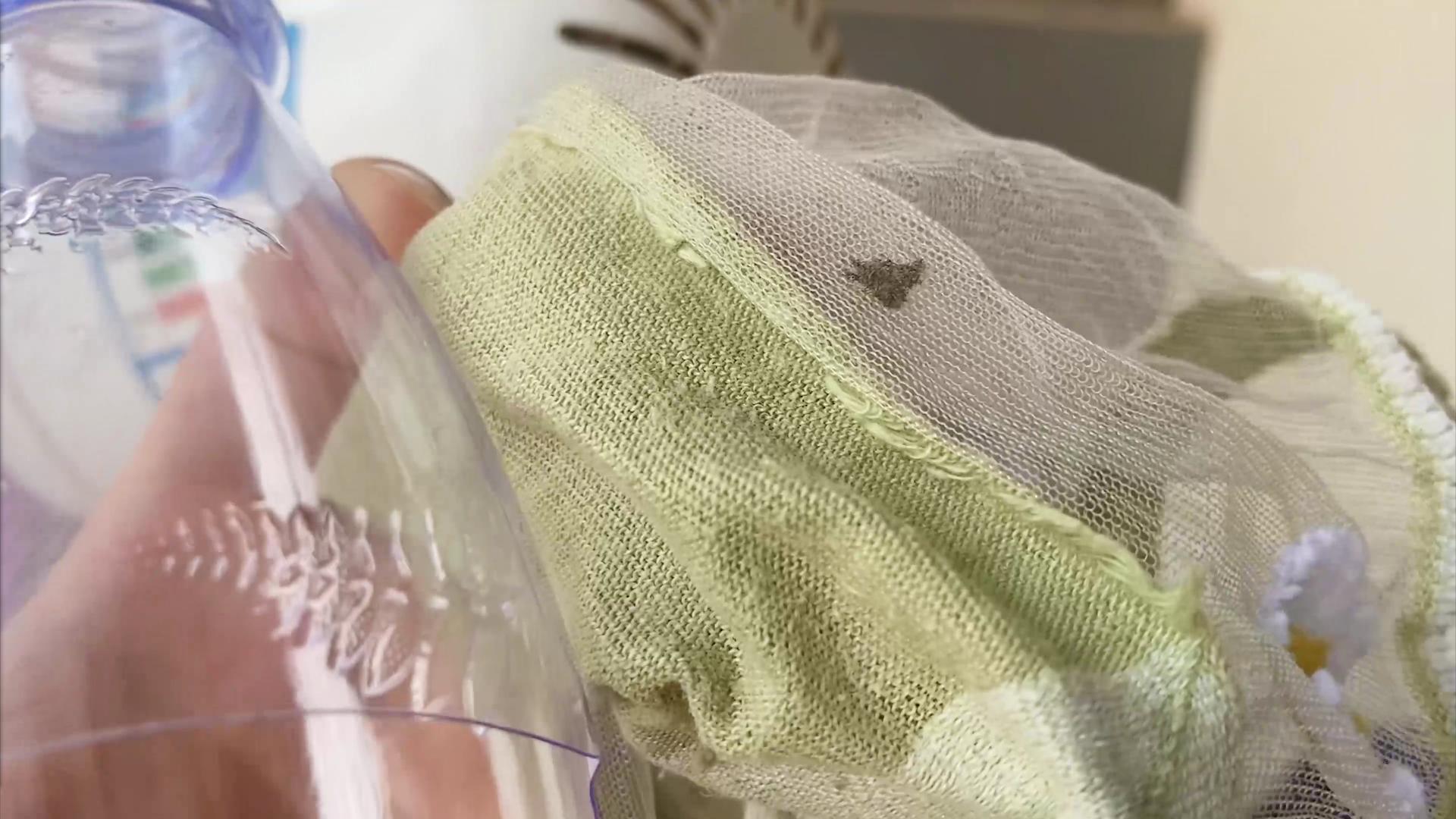 电风扇不管多脏不用拆教你洗,电风扇不管多脏只需一个塑料袋