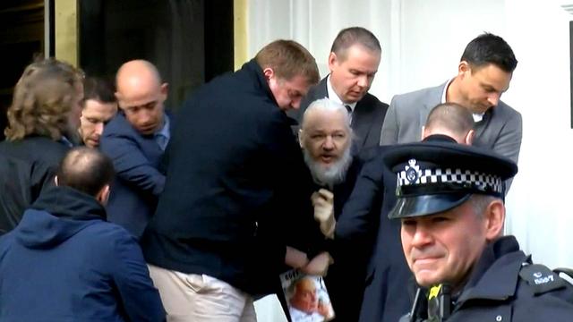 阿桑奇：好奇的眼睛绝不会干涸