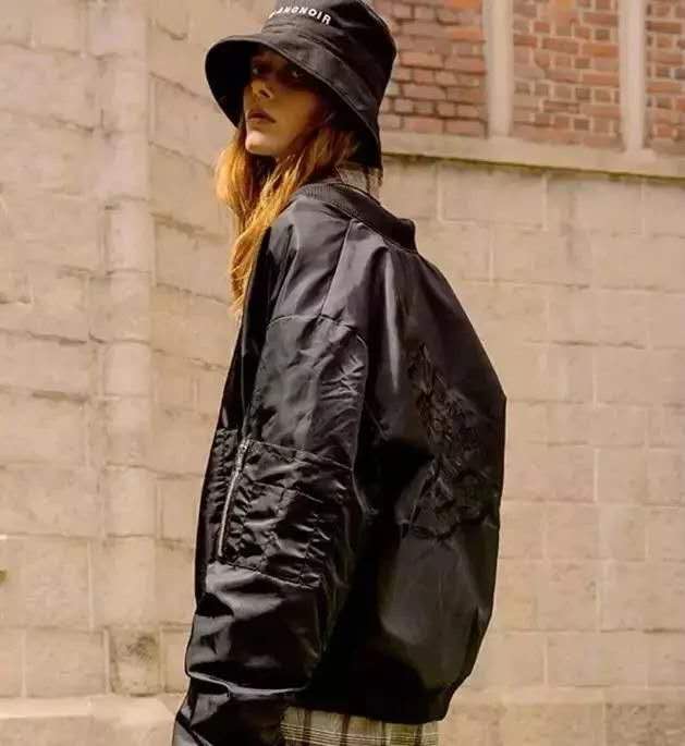 时髦显脸小必选渔夫帽,适合大脸短发的渔夫帽