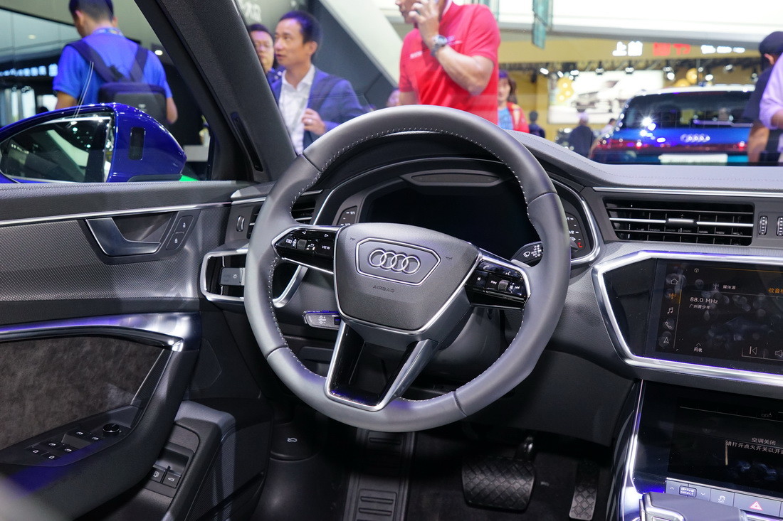 宝马530和奥迪a6l养车成本,奥迪a6l与迈腾养车费用