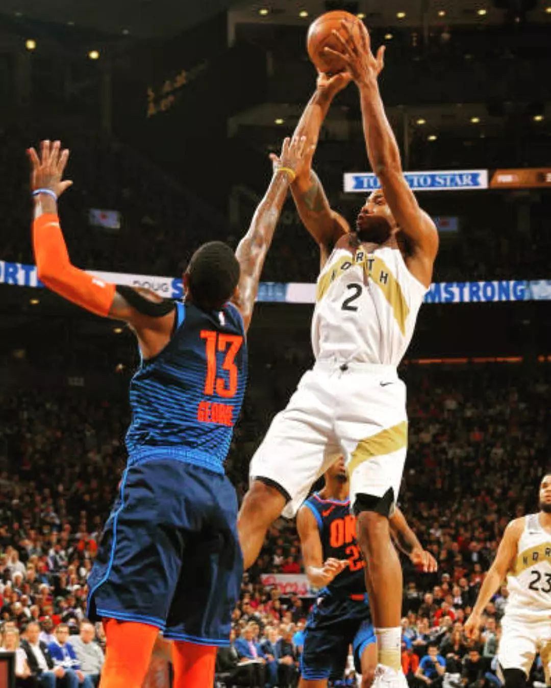 又见垫脚？18卡被吹一级恶犯！但他立刻找对手道歉！这态度没毛病