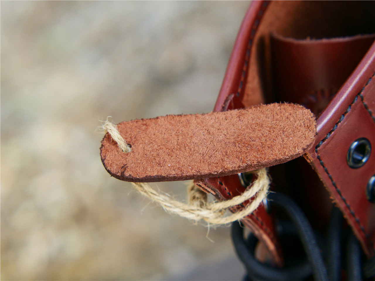 冬季马丁靴酷帅穿搭,新款口袋马丁靴简单大气舒适百搭