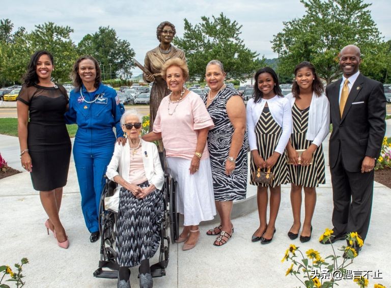 从天才少女到四大元老,从天才少女变成了职业女性