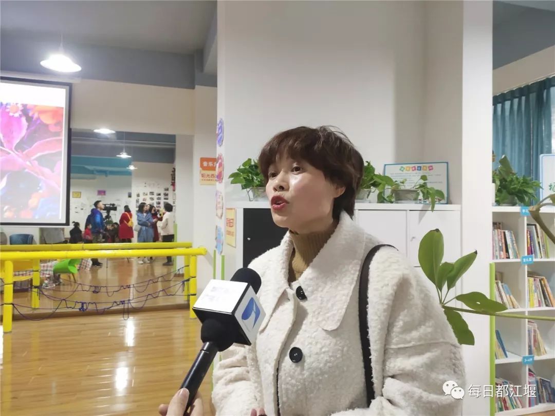 都江堰市幸福镇银杏街道,社区儿童之家都江堰