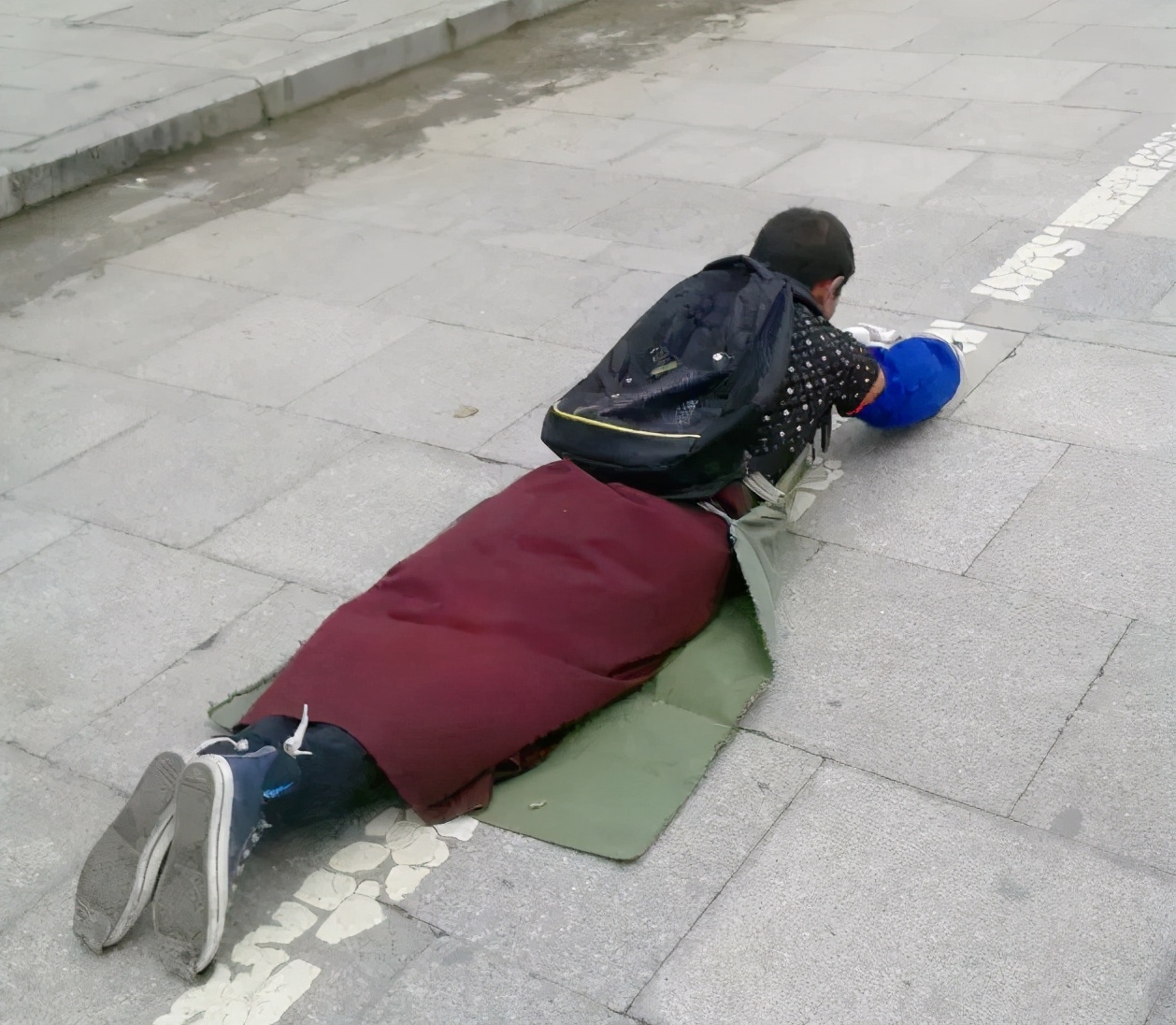 行走青藏之布达拉宫,拉萨一年一度的酥油灯