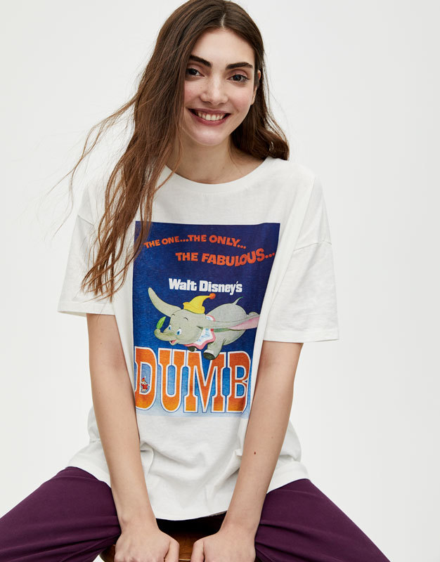 优衣库与kaws联名t恤 (优衣库kaws联名t恤图片)