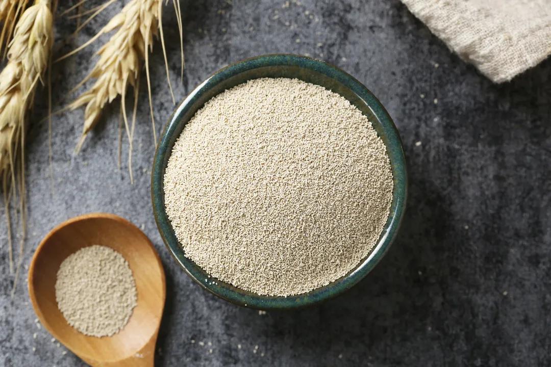 蛋糕用小苏打泡打粉酵母粉的区别,酵母粉小苏打泡打粉分别是什么