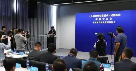 爬行垫有必要给宝宝买吗,宝宝爬行垫安全无毒