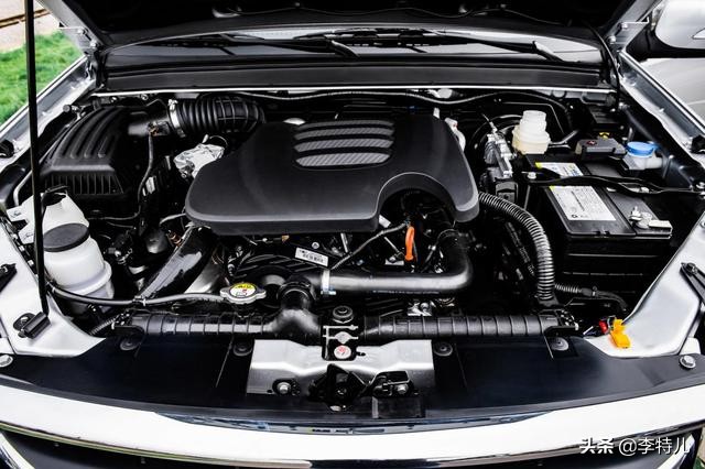 长城皮卡再添帮手，风骏5柴油国六上市8.48万起，2.0T动力320N·m