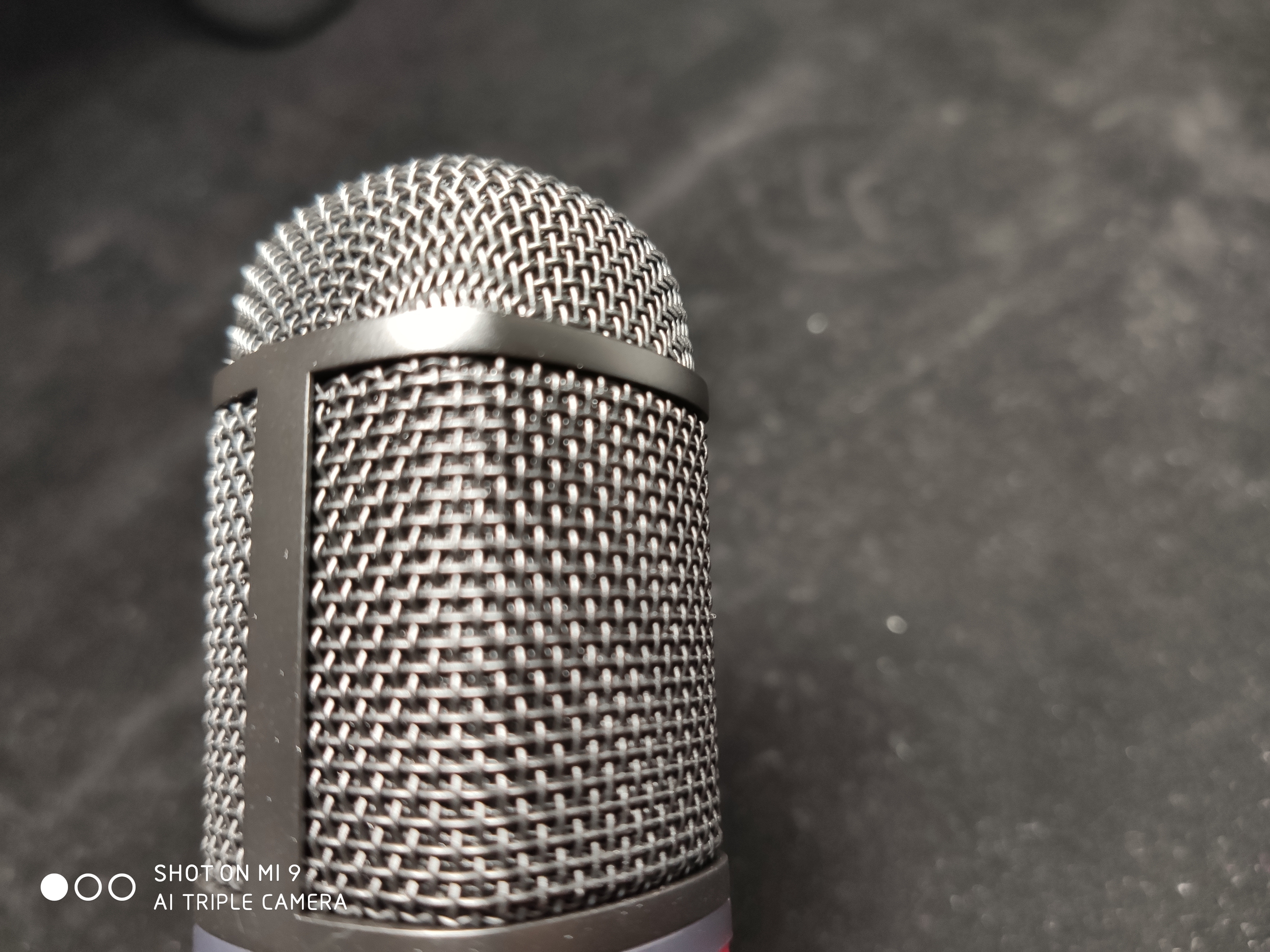 唱吧bach麦克风和c1麦克风哪个好,唱吧c1口碑最好的k歌麦克风