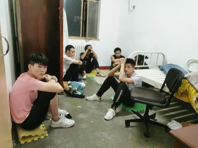 怎样让一个深陷传销的人醒悟,如果你进入了一个骗局你该怎么办