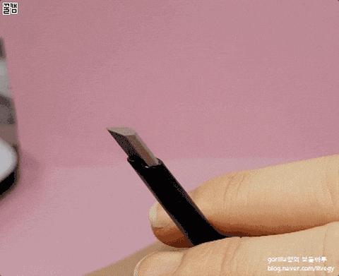 眉中凹陷修复,眉基底不一样怎么改