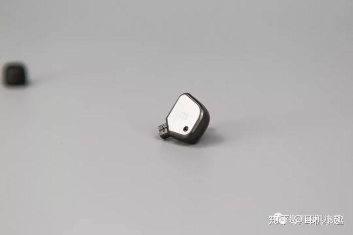 森海塞尔ie80耳塞有哪些,森海塞尔ie800s耳机测评优缺点