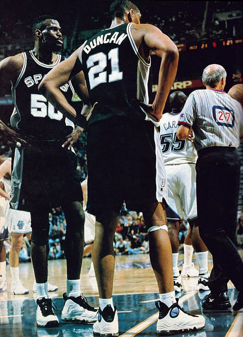 外观酷炫实战篮球鞋,实战篮球鞋全掌气垫耐克