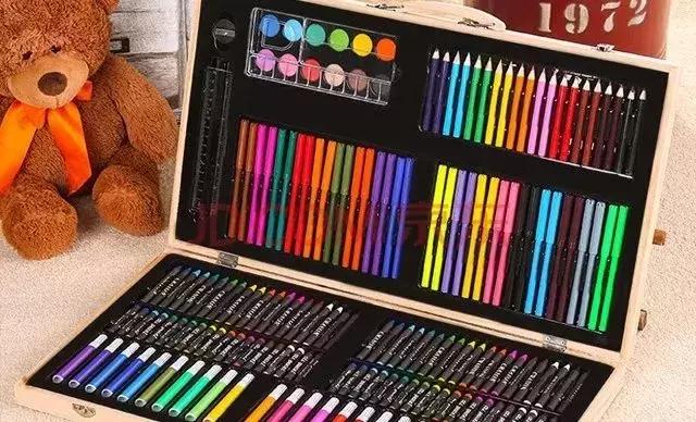 「优德最强锦鲤颁奖现场回顾」众多福利一人独揽，嫉妒到发疯