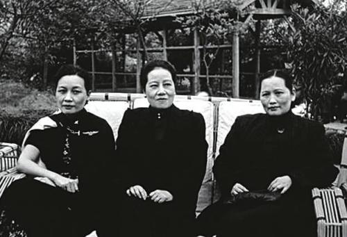 宋耀如培养子女之道,宋耀如是怎样教育儿女的