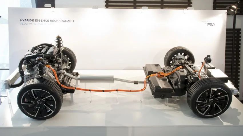 用着合资车底盘贴着国产标，这样的良心国货不香吗？