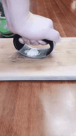 曾经抖音卖的最火的产品，买回来我觉得我智商该充话费了