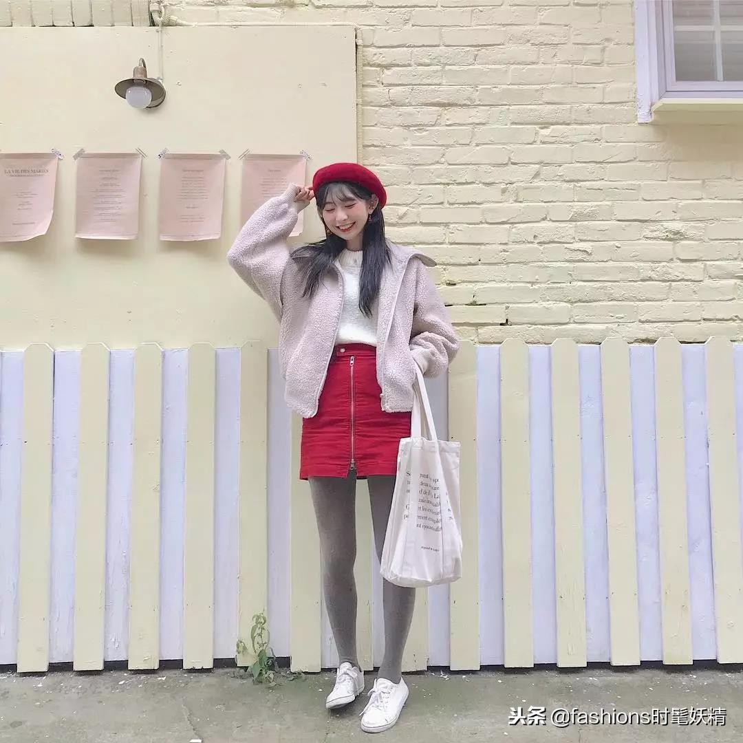 今年最流行的呢大衣款式,今年最流行的大衣款式和颜色