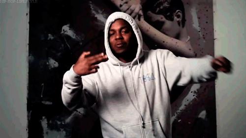 出国留学崇洋媚外的意思,出国留学被说崇洋媚外