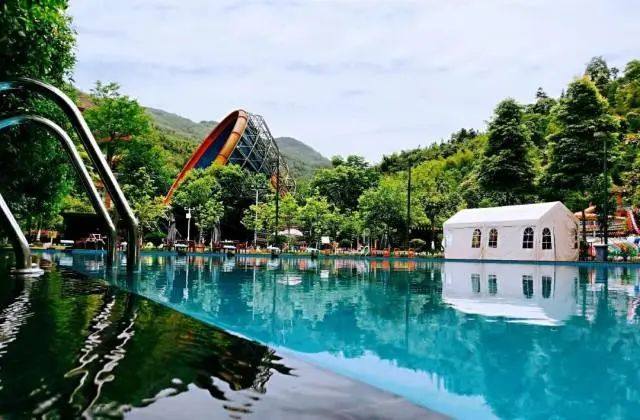 花水湾温泉度假酒店,金陵花水湾温泉酒店