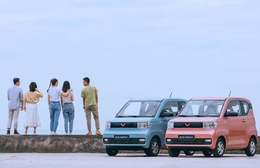 五菱miniev马卡龙215km快充,五菱miniev马卡龙120公里实测