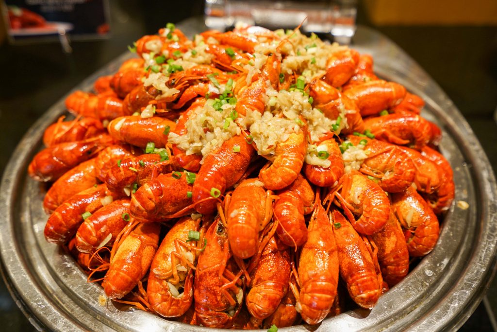 上海扬子江丽笙小龙虾自助餐,上海市扬子江万丽酒店地址