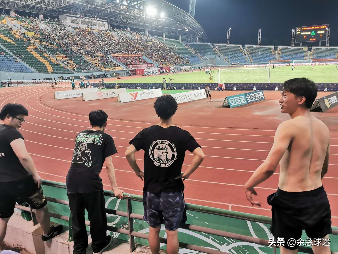 绿城梅州冲超失败一年祭：不该忘却的纪念