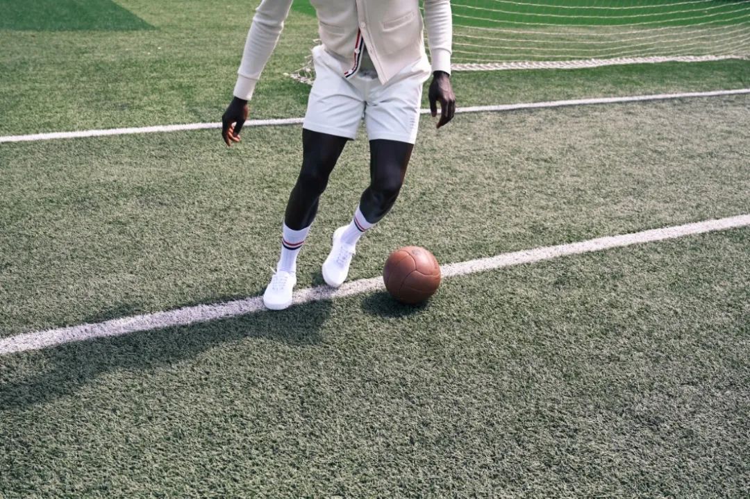 坦白讲,你还没有见过这么帅的梅西