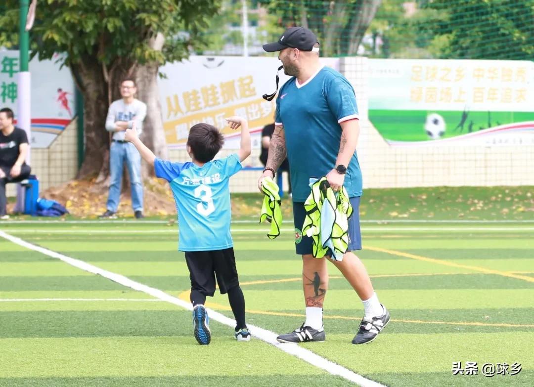 公益体彩快乐操场走进新洲小学,公益体彩快乐操场活动走进保定