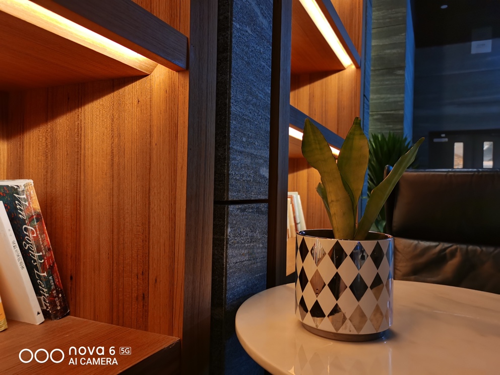 华为nova6开启预约双模5g自拍第一,华为nova6拍照对比p30谁更好