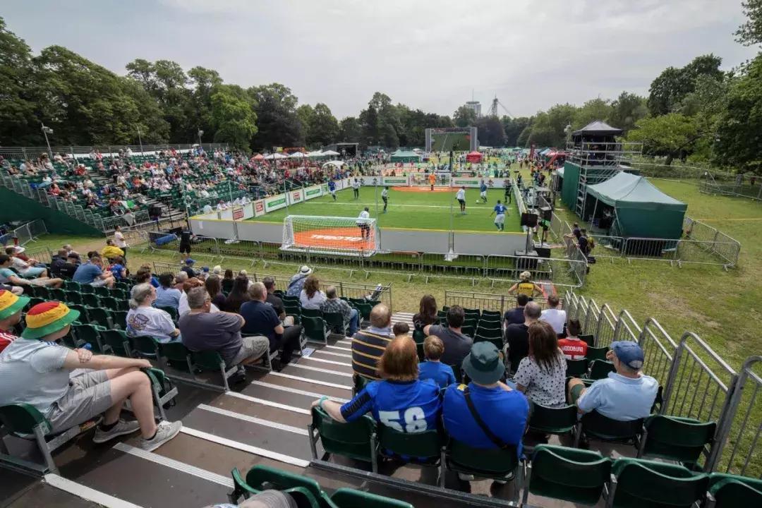 让无家可归之人成为球星，这个世界杯属于流浪者