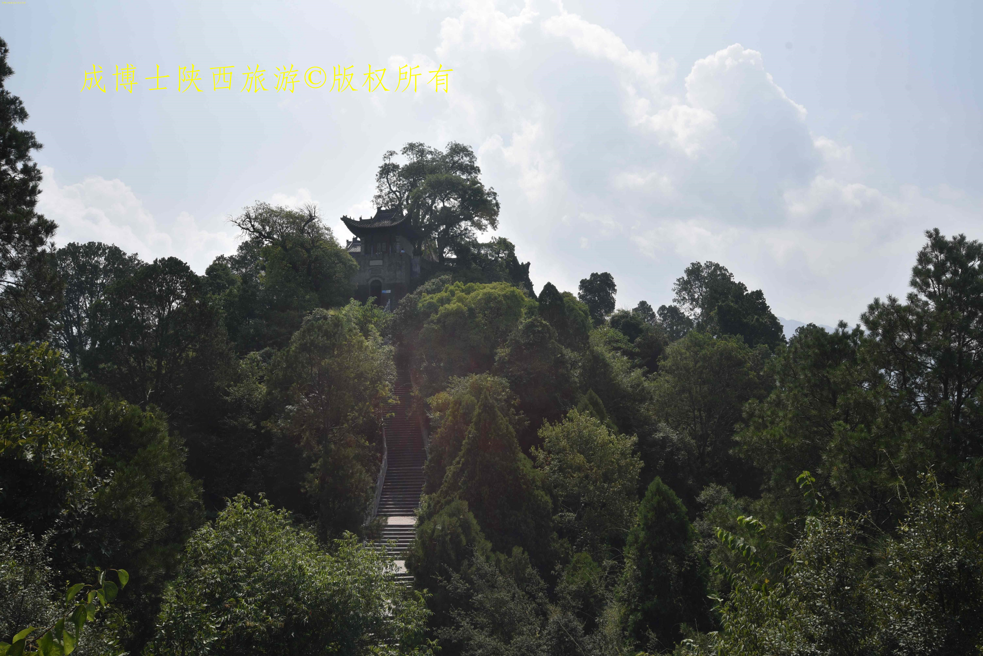 陕西汉中冬季云雾山风景区,陕西省西乡县白云山