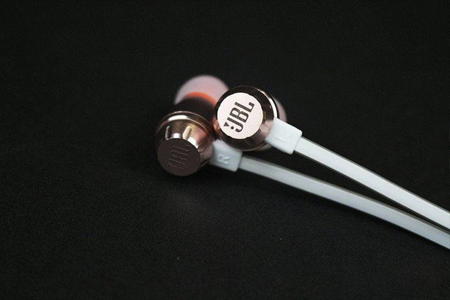 jbl半入耳耳机测评,jblt380a魅族flowbass