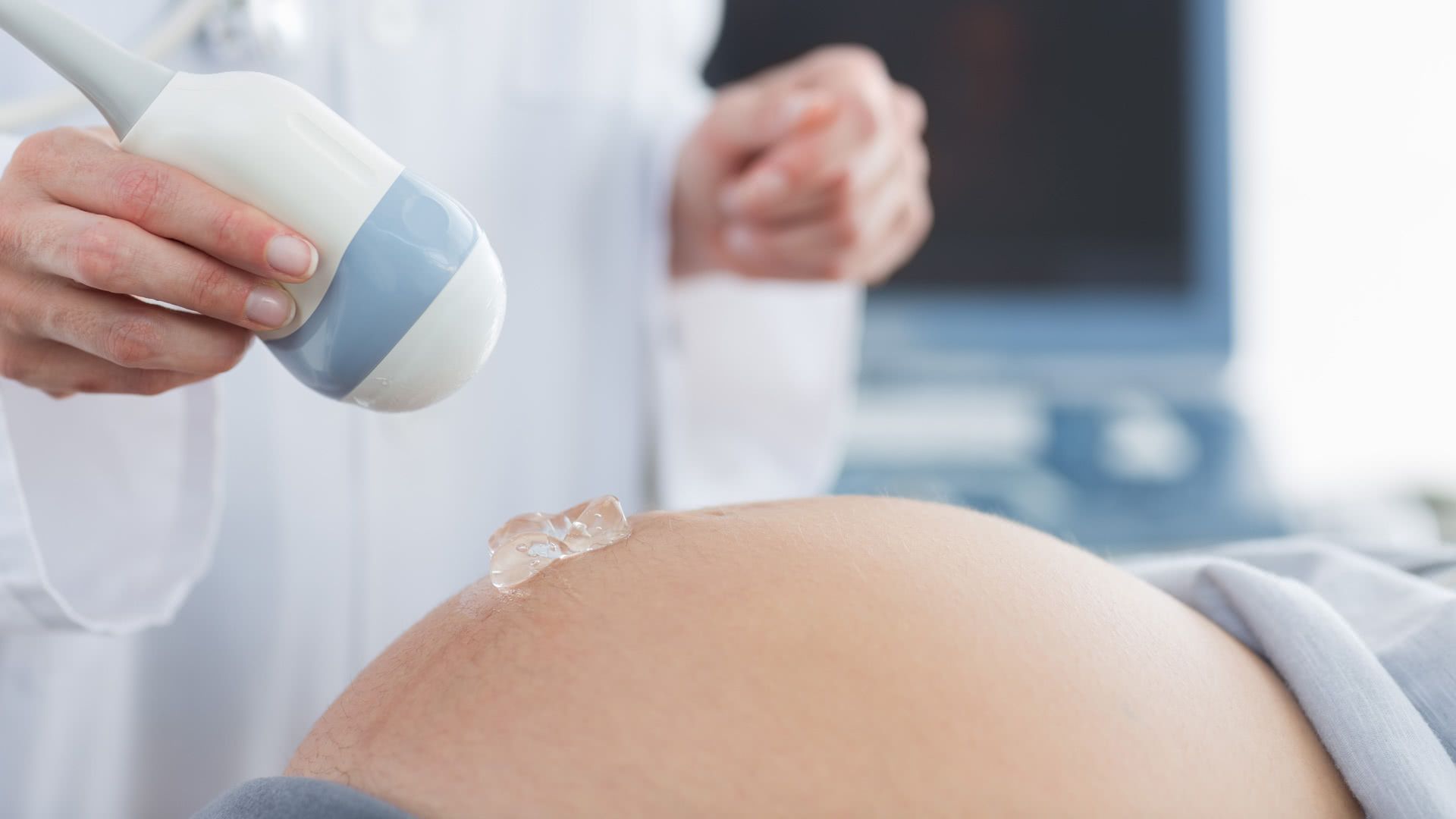 阴超会对胎儿造成伤害吗？阴超和B超的区别是什么？选哪种更好？