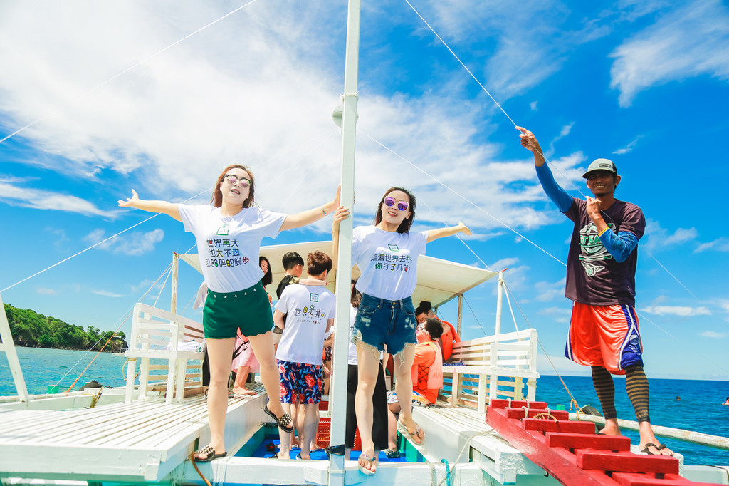 国内游客在国外被侵犯,中国游客去国外旅行被遇到抢劫犯