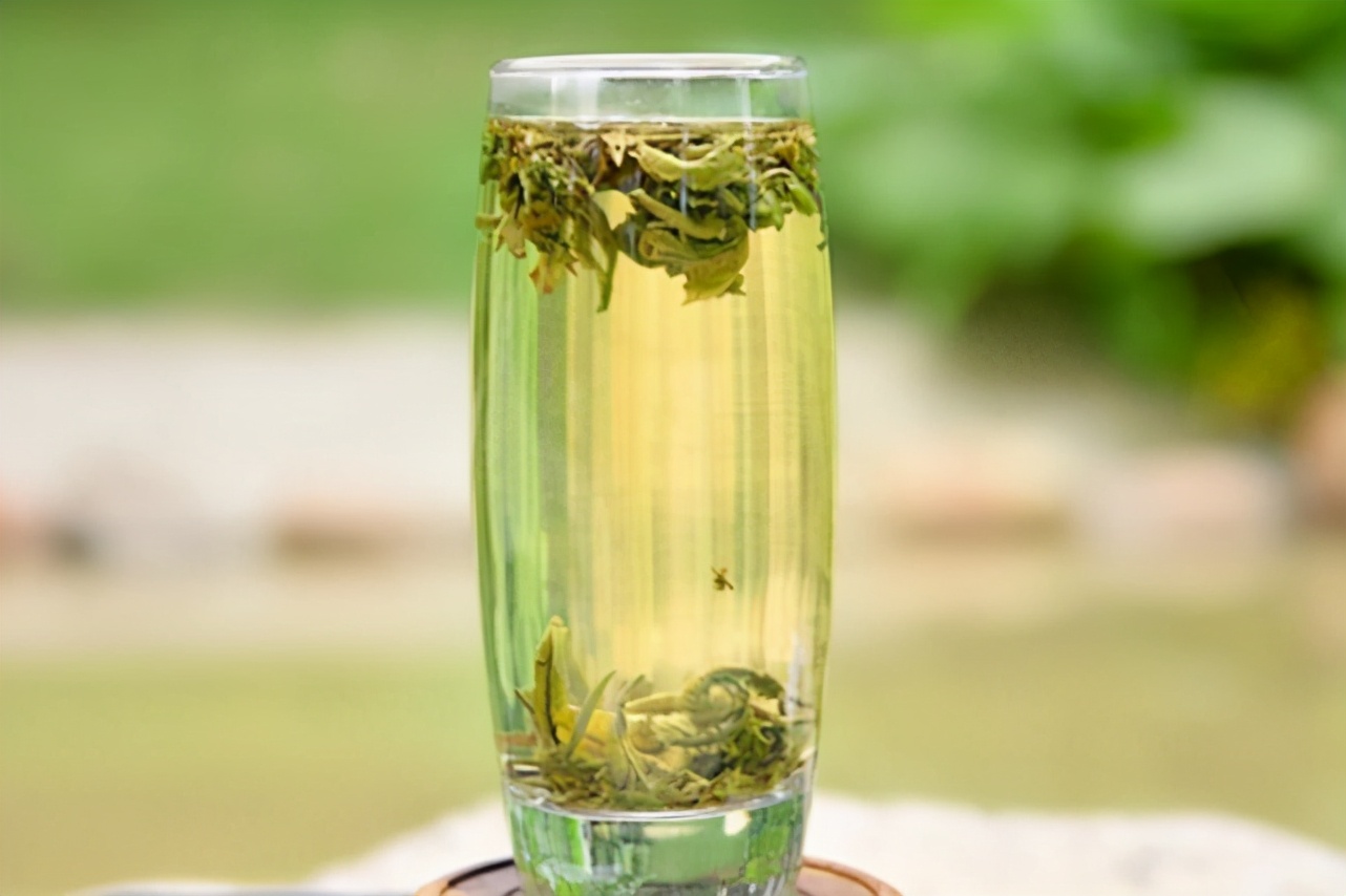 张一元和吴裕泰哪家乌龙茶好,张一元和吴裕泰哪家茶叶筒好