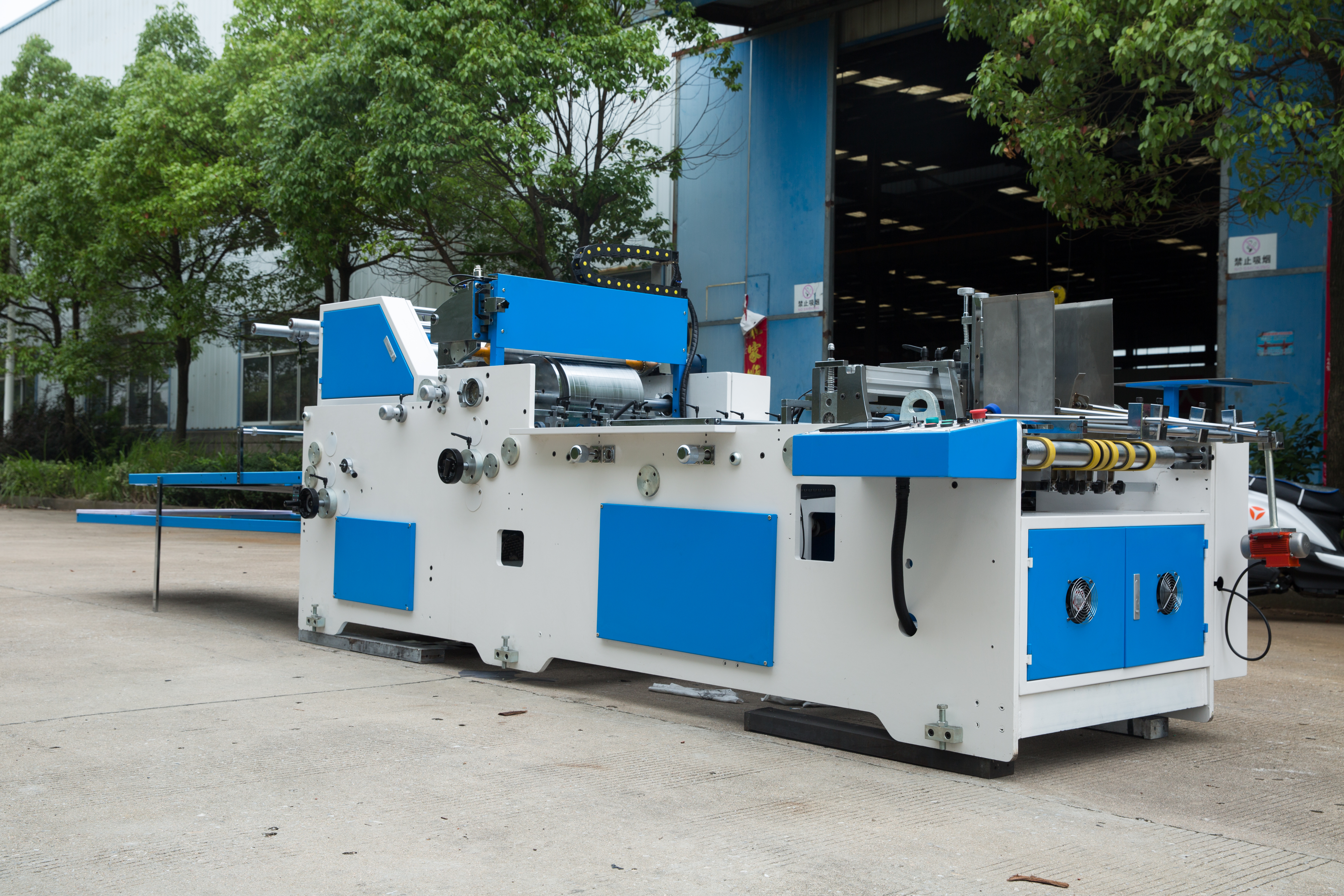 贴窗机操作视频,贴窗机调试