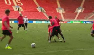 托马斯穆勒厉害在哪儿,托马斯穆勒是球霸吗